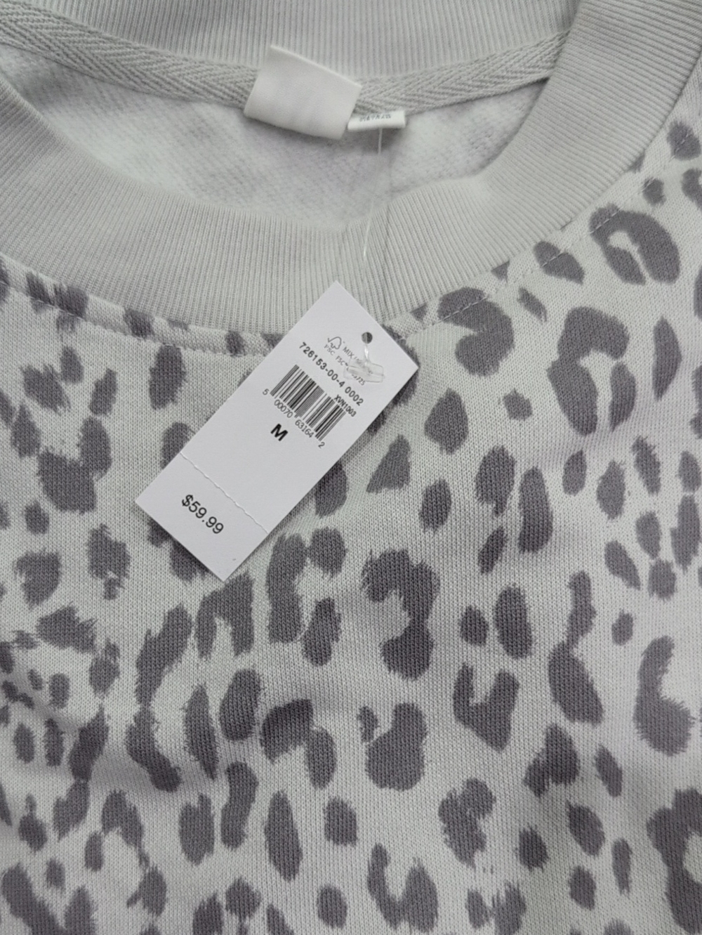 Gap women’s new with tag cheetah print Size Medium sweatshirt